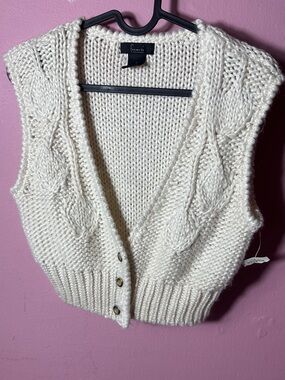 Y2K Frenchi Cream Cable Knit Button-Front Vest